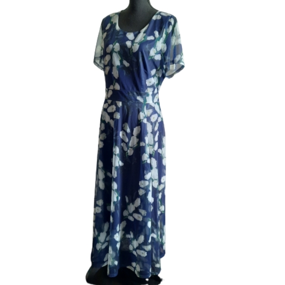 Midi dress Size XL - Picture 10 of 11